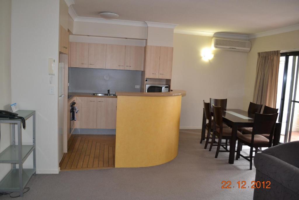 Spring Hill Central Apartments 브리즈번 객실 사진
